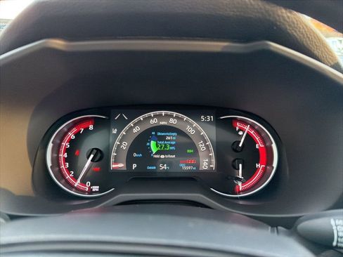 Used 2025 Toyota RAV4 XLE image 27