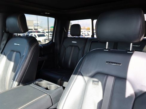 Used 2022 Ford F250 Platinum image 16