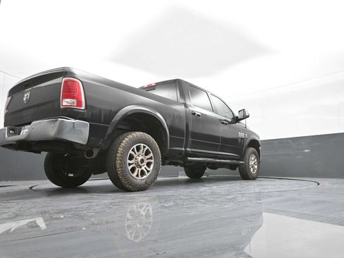 Used 2018 RAM 2500 Laramie image 39
