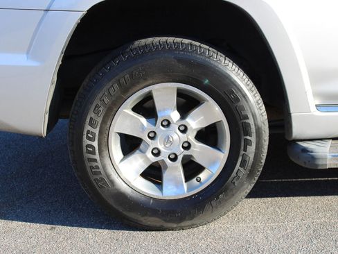 Used 2011 Toyota 4Runner SR5 image 23