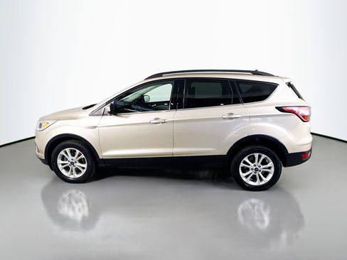 Used 2018 Ford Escape SEL image 6