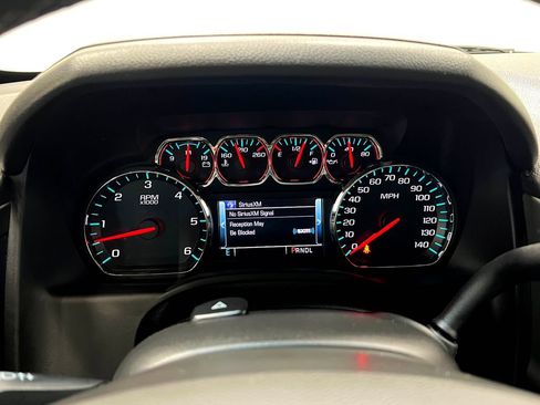 Used 2018 Chevrolet Tahoe LT w/ LT Signature Package AWD/4WD image 25