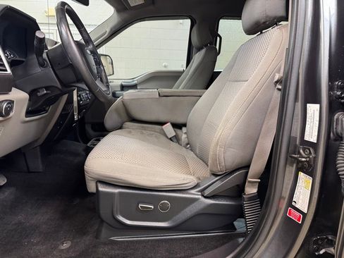 Used 2016 Ford F150 XLT w/ Equipment Group 301A Mid image 13