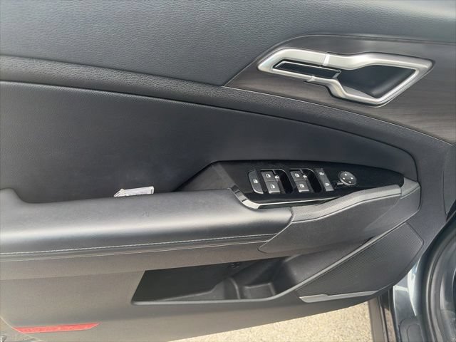 Used 2023 Kia Sportage X-Line w/ X-Line Premium Package AWD/4WD image 18