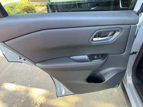 New 2026 Nissan Rogue SV image 28