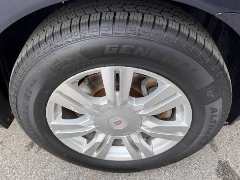 Used 2014 Cadillac SRX Luxury image 44