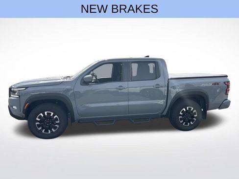 Used 2024 Nissan Frontier PRO-4X AWD/4WD image 2