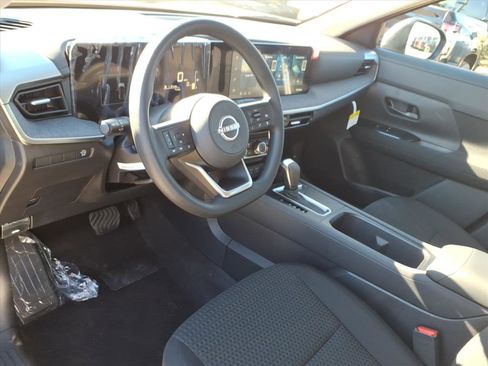 New 2026 Nissan Kicks S image 9