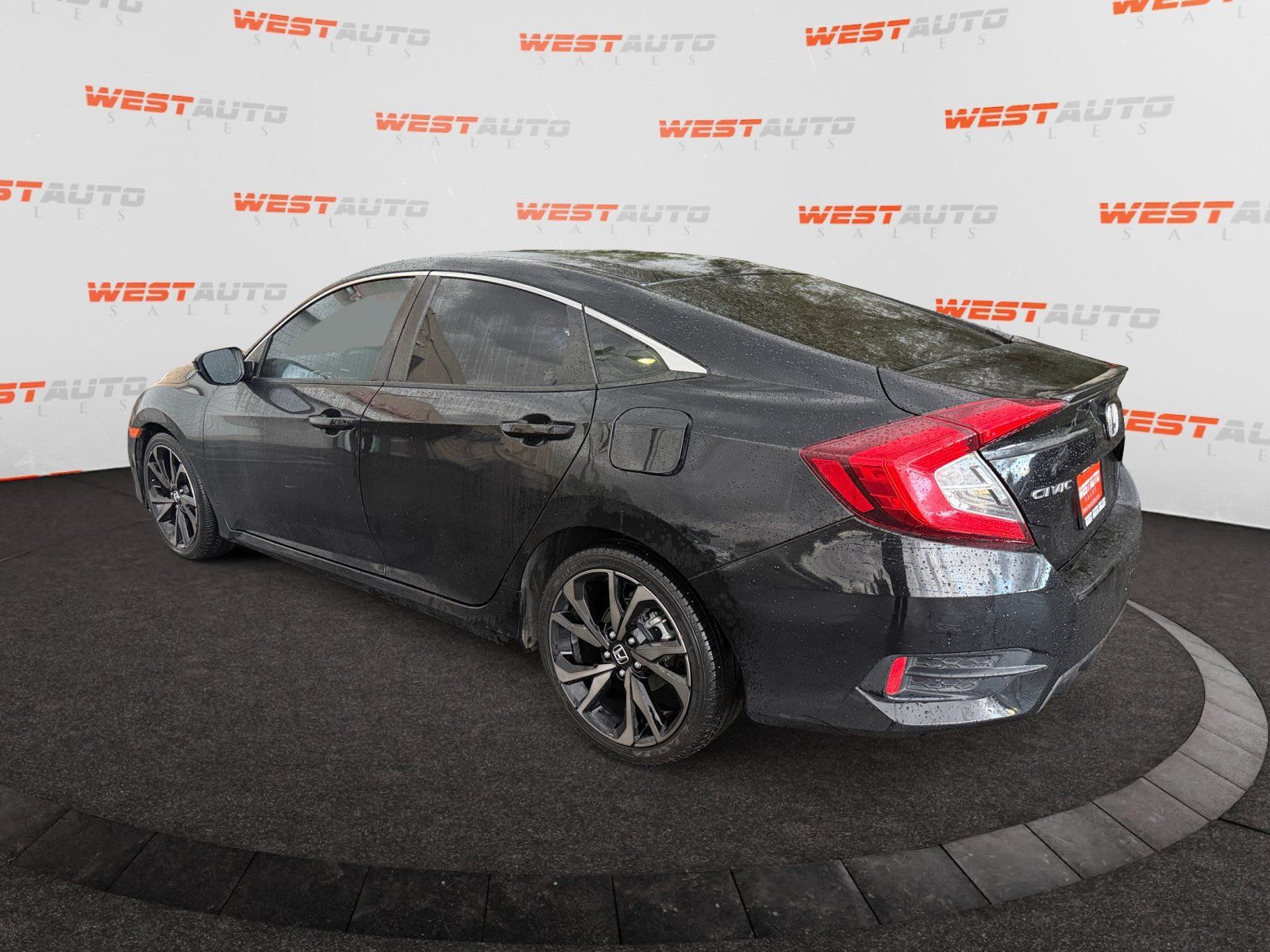 Used 2021 Honda Civic Sport image 3
