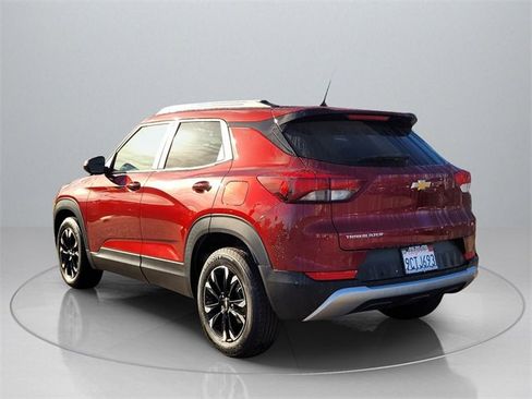 Used 2023 Chevrolet TrailBlazer LT w/ Convenience Package image 5