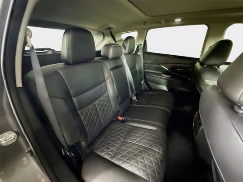 Used 2022 Nissan Murano Platinum w/ Cargo Package FWD image 28