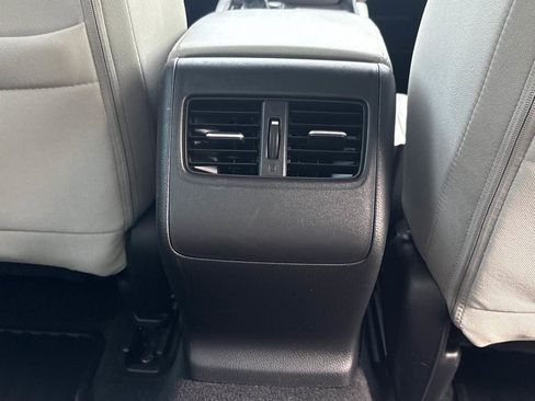 Used 2018 Honda Accord EX image 15