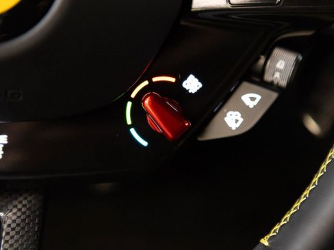 Certified 2022 Ferrari Roma RWD image 72