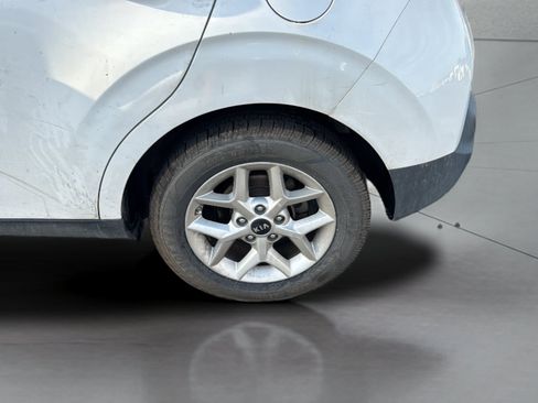 Used 2021 Kia Soul S FWD image 8