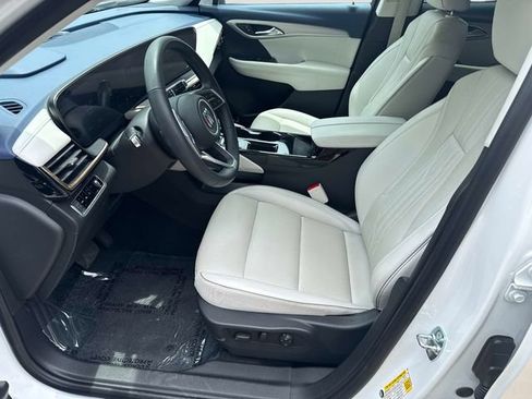 Used 2024 Buick Envision Avenir AWD/4WD image 14