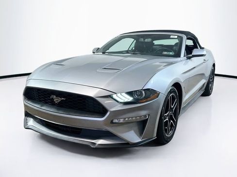 Used 2020 Ford Mustang Premium RWD image 3