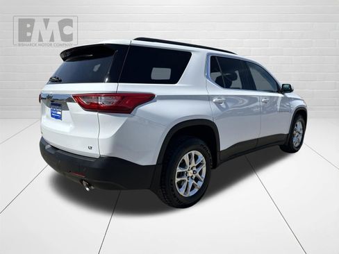 Used 2020 Chevrolet Traverse LT AWD/4WD image 3