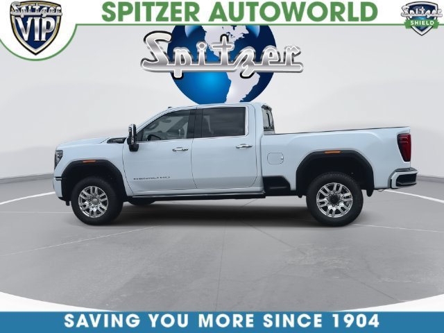 New 2026 GMC Sierra 3500 Denali Ultimate w/ LPO, Black Badging Package AWD/4WD image 11