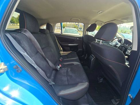 Used 2017 Subaru Crosstrek 2.0i Premium w/ Popular Package #2 AWD/4WD image 12
