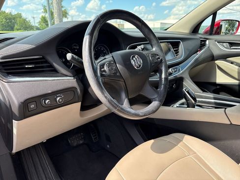 Used 2019 Buick Enclave Essence FWD image 11