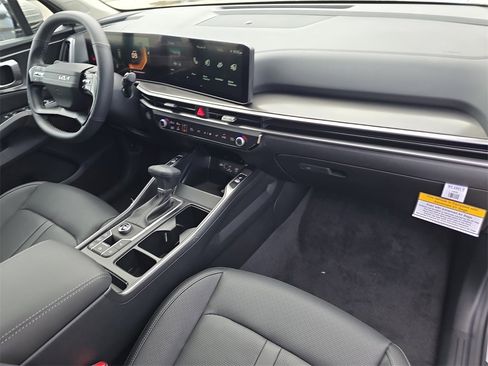 New 2026 Kia Sorento S image 11