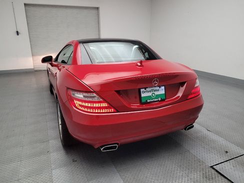 Used 2015 Mercedes-Benz SLK 250 w/ Premium Package image 6