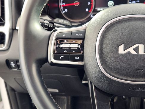 Used 2022 Kia Sorento SX image 18
