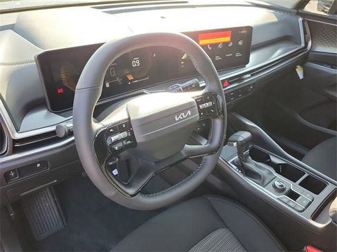 New 2026 Kia Sorento LX image 22