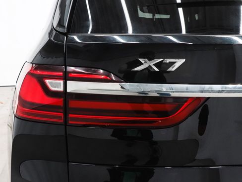Used 2022 BMW X7 xDrive40i w/ Premium Package image 53