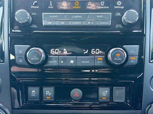 Used 2024 Nissan Titan PRO-4X w/ Pro-4x Utility Package AWD/4WD image 31
