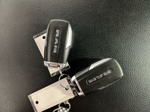Used 2022 RAM 1500 Big Horn AWD/4WD image 23