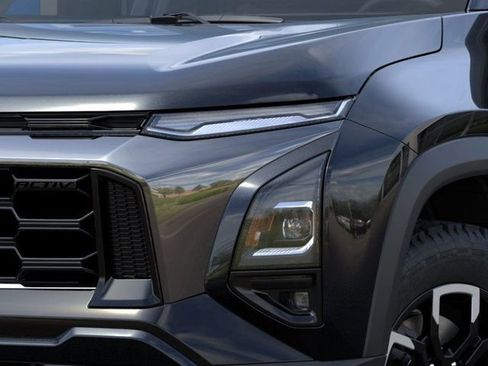 New 2026 Chevrolet Equinox ACTIV w/ Safety and Technology Package image 10