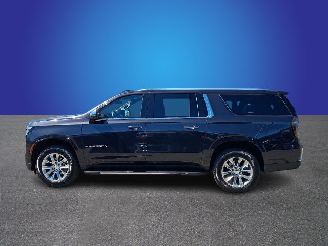 Used 2026 Chevrolet Suburban Premier AWD/4WD image 7