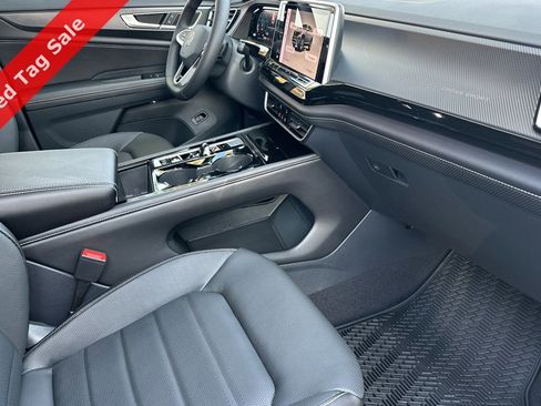 New 2025 Volkswagen Atlas Cross Sport SEL R-Line image 13