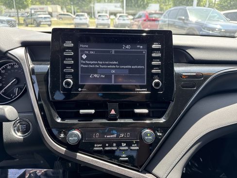 Used 2024 Toyota Camry SE w/ Convenience Package FWD image 24