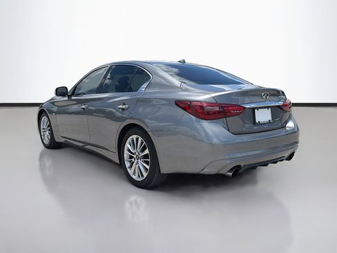 Used 2018 INFINITI Q50 Luxe w/ Essential Package (3.0T Luxe) RWD image 3