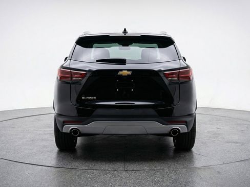 Used 2025 Chevrolet Blazer LT image 7