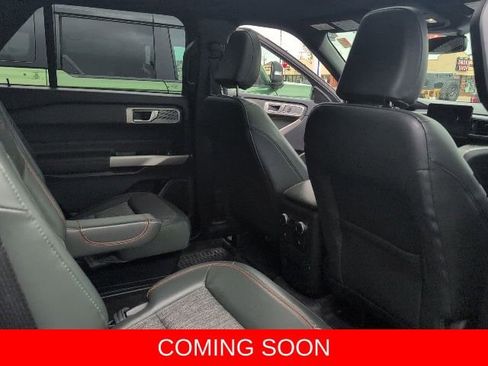 Used 2023 Ford Explorer Timberline w/ Timberline Technology Package AWD/4WD image 9
