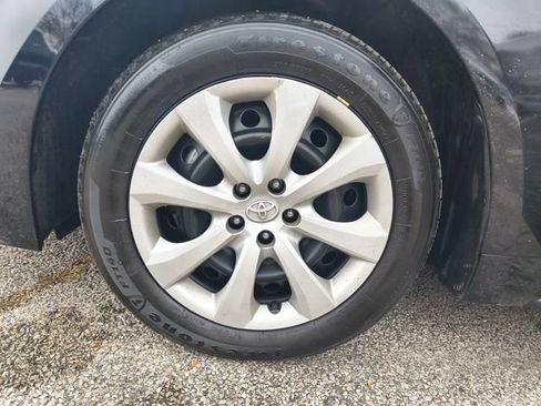 Used 2024 Toyota Corolla LE image 26