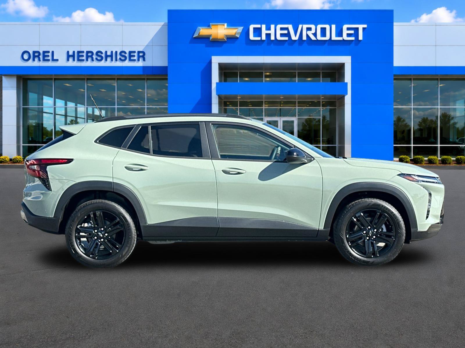 New 2026 Chevrolet Trax ACTIV w/ Driver Confidence Package FWD image 3