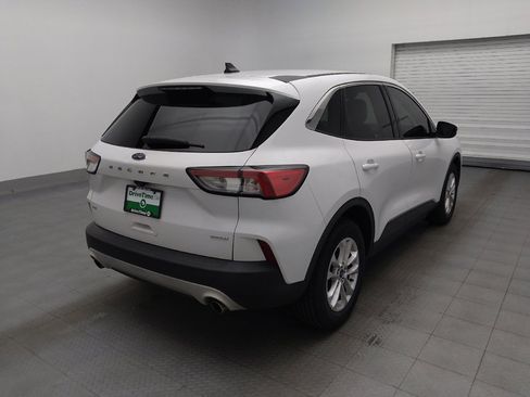 Used 2020 Ford Escape SE FWD image 9