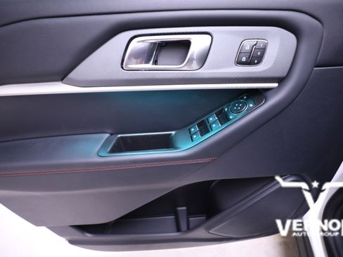 New 2025 Ford Explorer ST-Line w/ Premium Package image 20