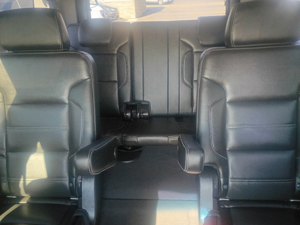 Used 2020 GMC Yukon Denali w/ Denali Ultimate Package RWD image 10