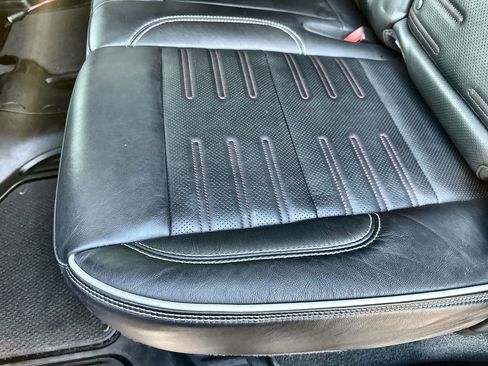 Used 2022 GMC Sierra 1500 AT4X image 17