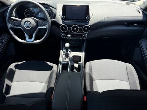 Certified 2020 Nissan Sentra SV FWD image 26