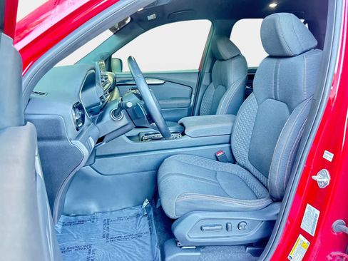 Certified 2023 Honda Pilot Sport image 11