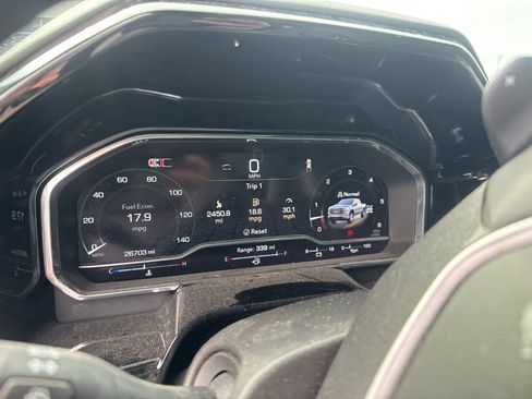 Used 2025 GMC Sierra 1500 SLT w/ SLT Premium Plus Package image 9