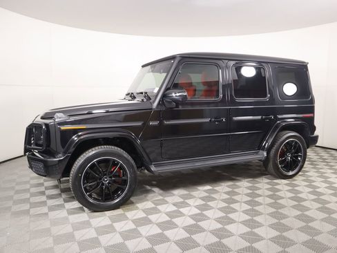 Used 2025 Mercedes-Benz G 550 image 8