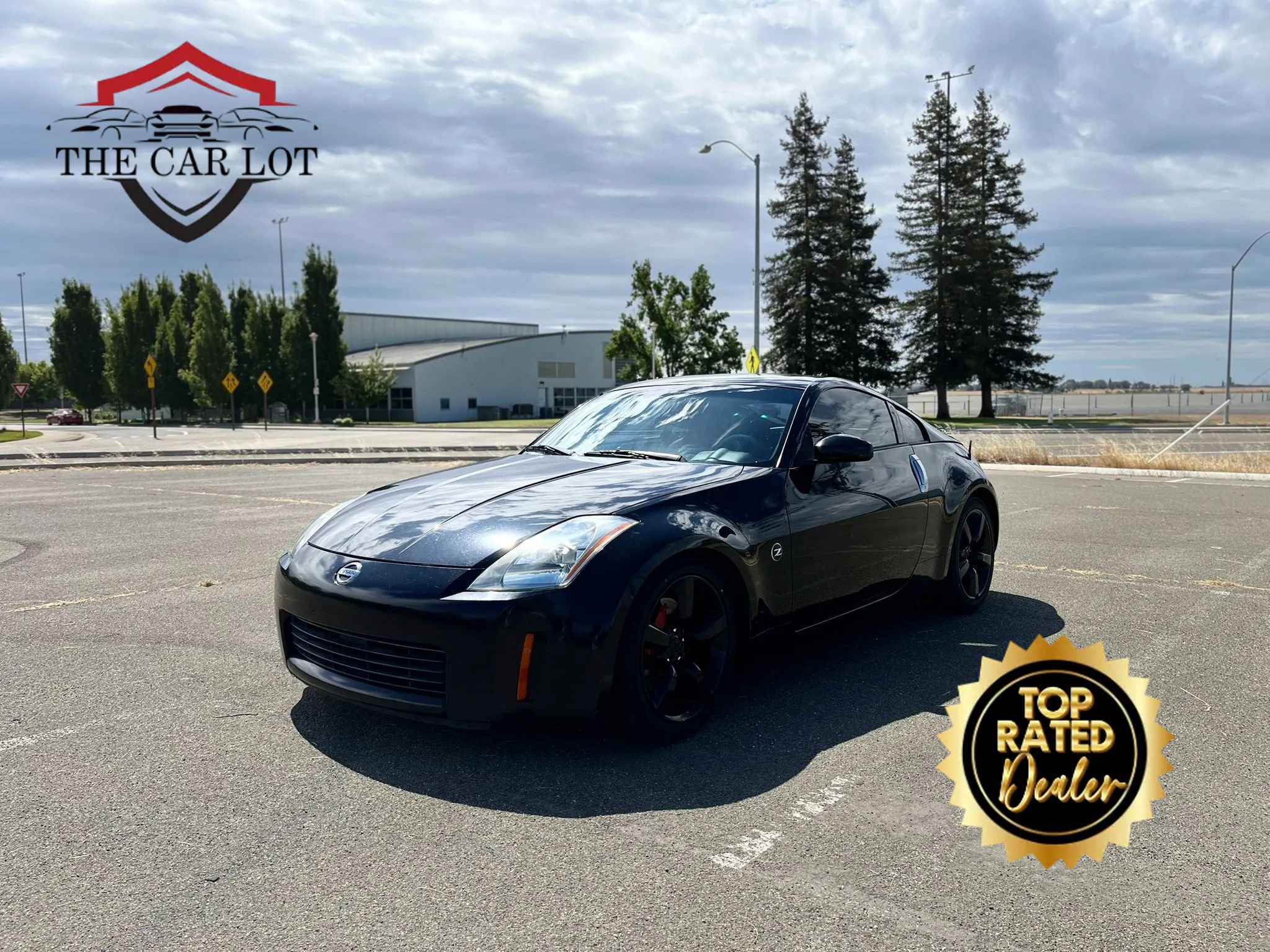 Used 2005 Nissan 350Z 35th Anniversary Edition w/ (N93) Cargo Convenience Pkg RWD image 1