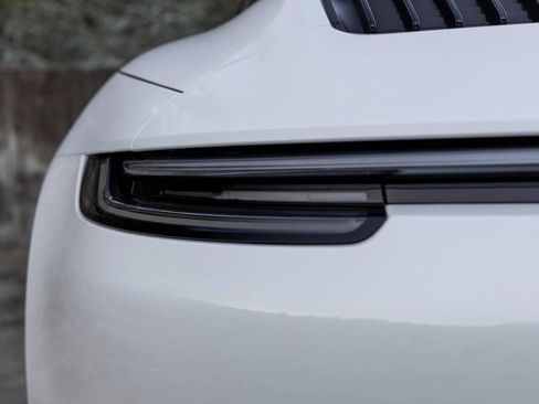 Certified 2024 Porsche 911 Targa 4S image 59